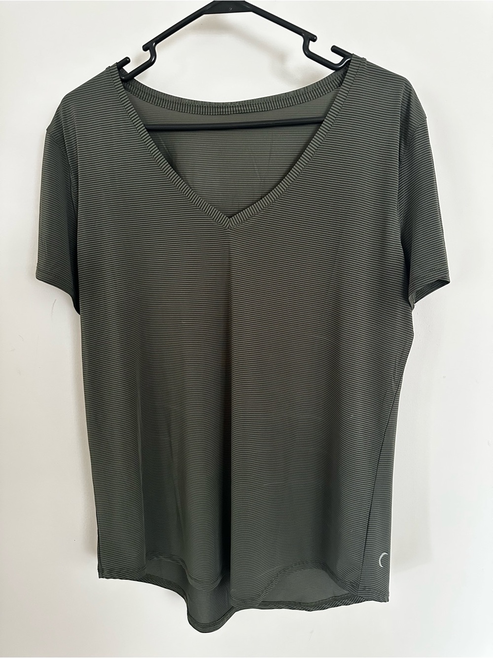 Zyia V-Neck Short Sleeve Top - Olive Green